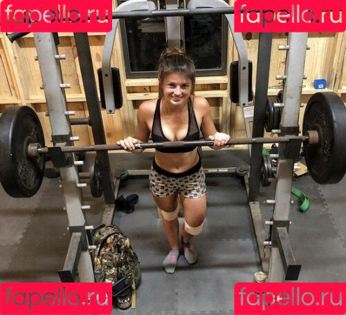 Hannah Barron Onlyfans Photo Gallery 