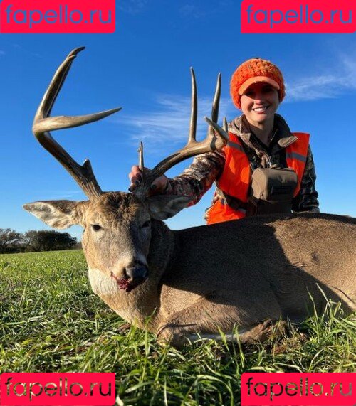 Hannah Barron Onlyfans Photo Gallery 