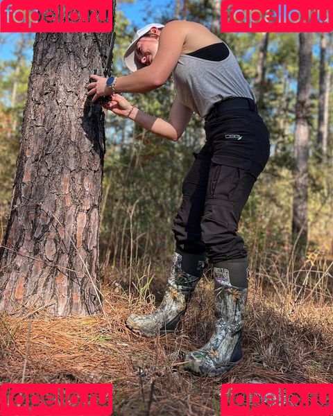 Hannah Barron Onlyfans Photo Gallery 