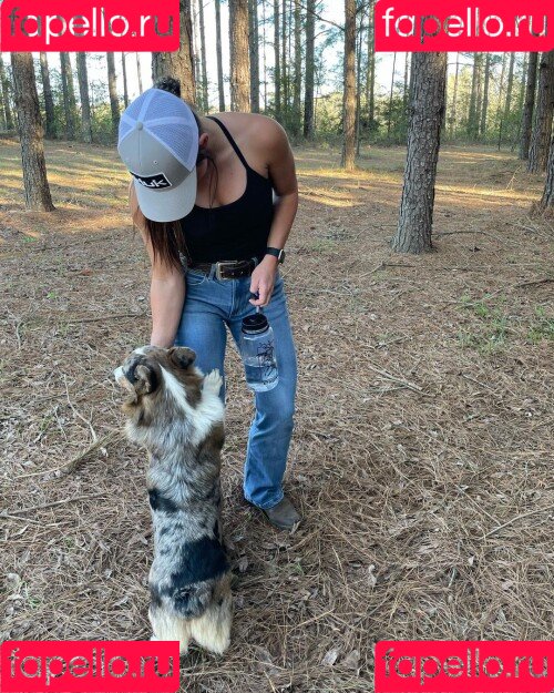 Hannah Barron Onlyfans Photo Gallery 