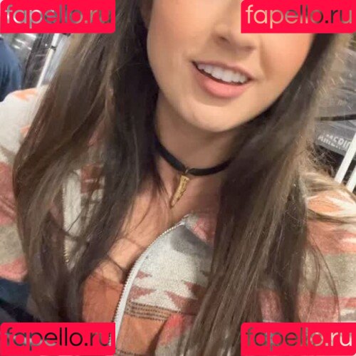 Hannah Barron Onlyfans Photo Gallery 