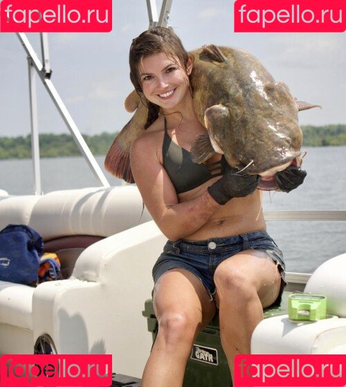 Hannah Barron Onlyfans Photo Gallery 