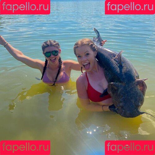 Hannah Barron Onlyfans Photo Gallery 