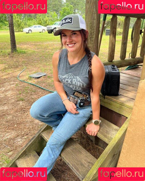 Hannah Barron Onlyfans Photo Gallery 