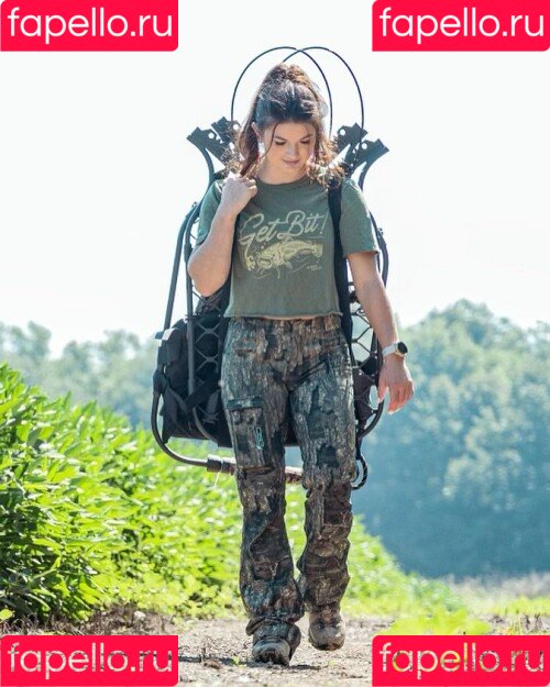 Hannah Barron Onlyfans Photo Gallery 