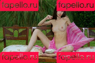 Leona Mia Onlyfans Photo Gallery 
