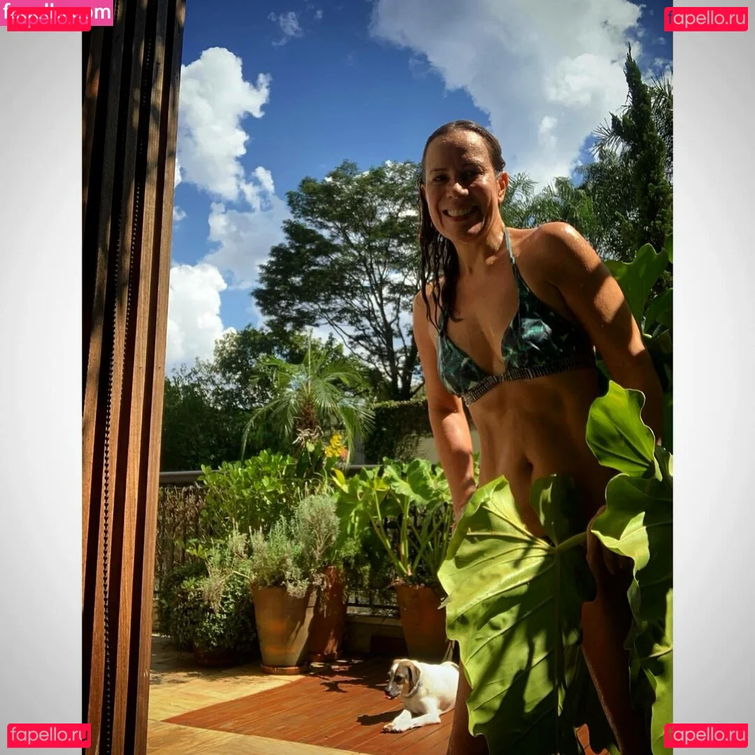 Regina Volpato Onlyfans Photo Gallery 