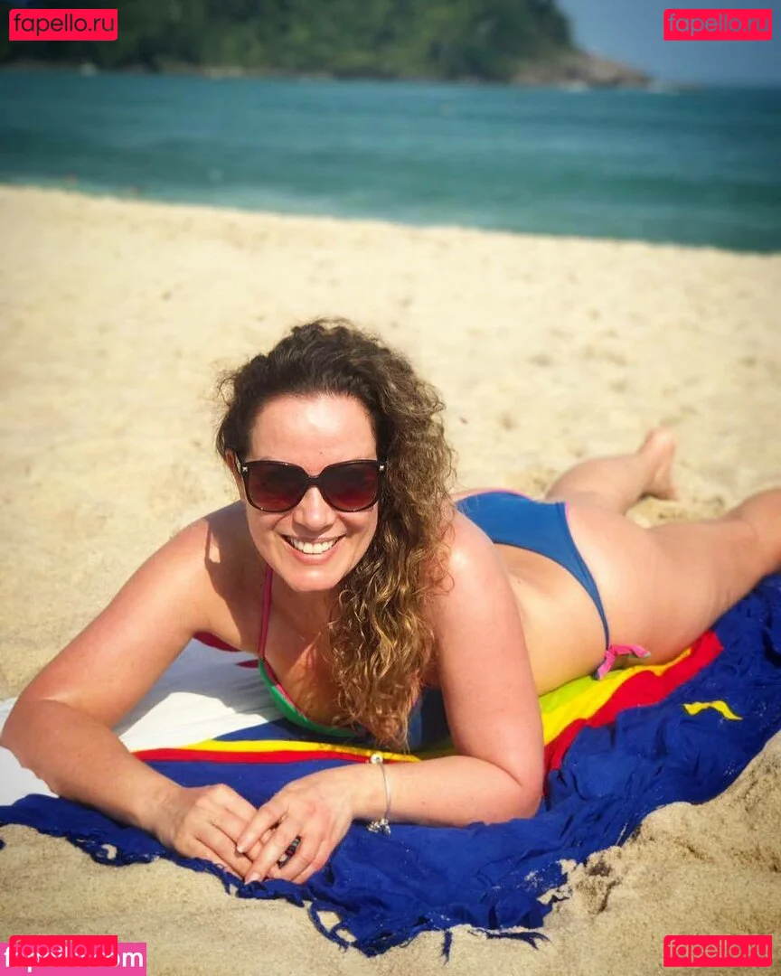 Regina Volpato Onlyfans Photo Gallery 