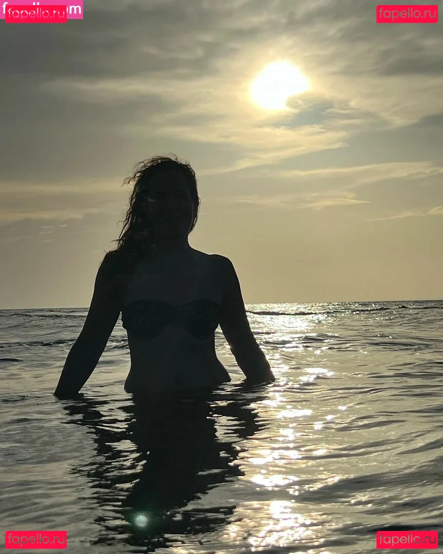 Regina Volpato Onlyfans Photo Gallery 