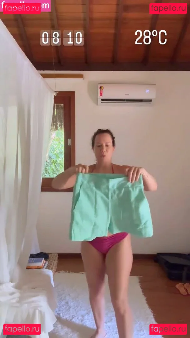 Regina Volpato Onlyfans Photo Gallery 