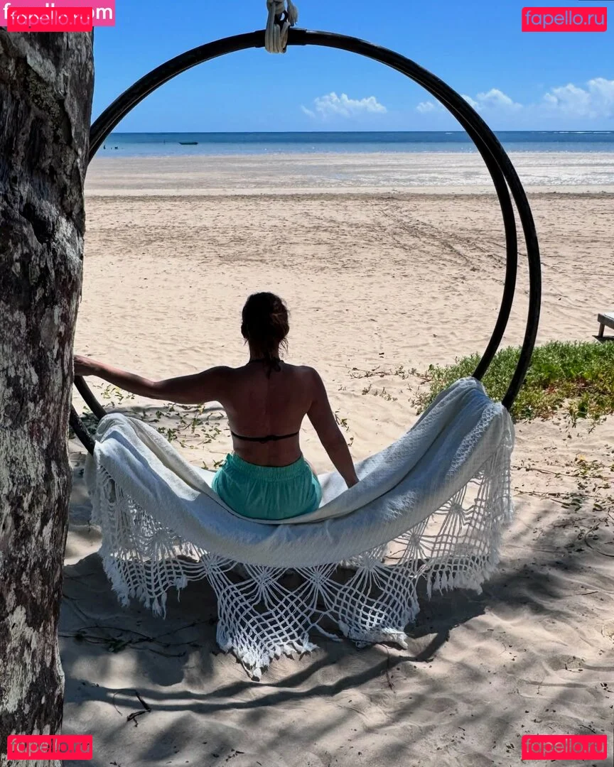 Regina Volpato Onlyfans Photo Gallery 