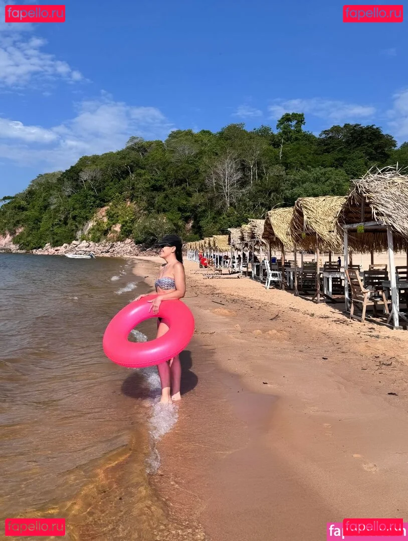 Regina Volpato Onlyfans Photo Gallery 