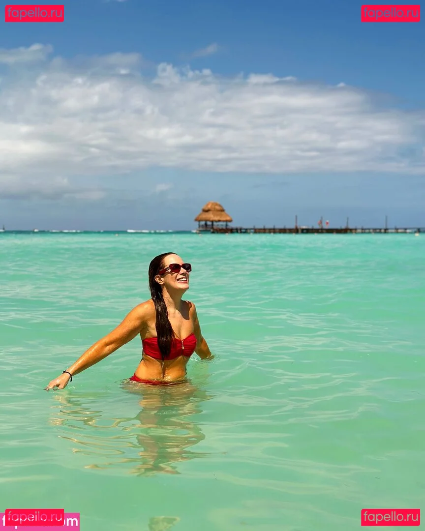 Regina Volpato Onlyfans Photo Gallery 