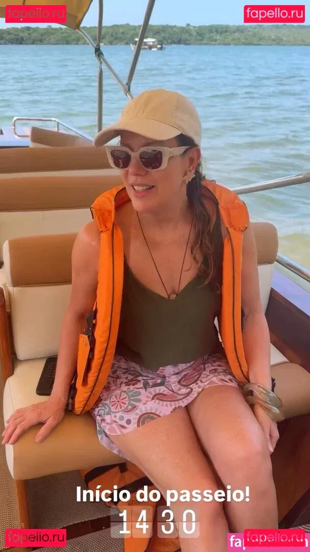 Regina Volpato Onlyfans Photo Gallery 