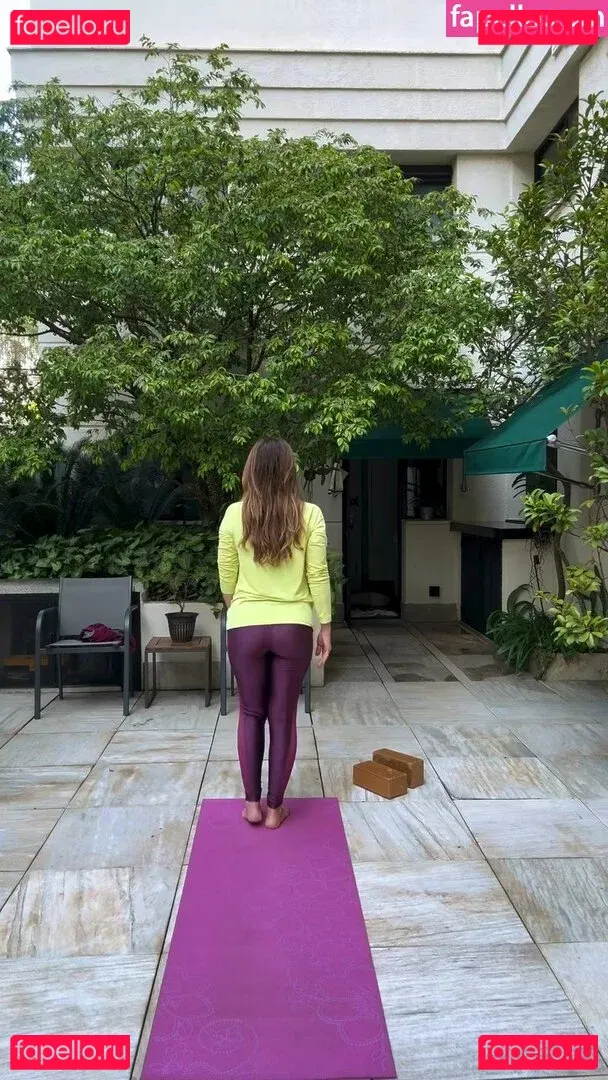 Regina Volpato Onlyfans Photo Gallery 