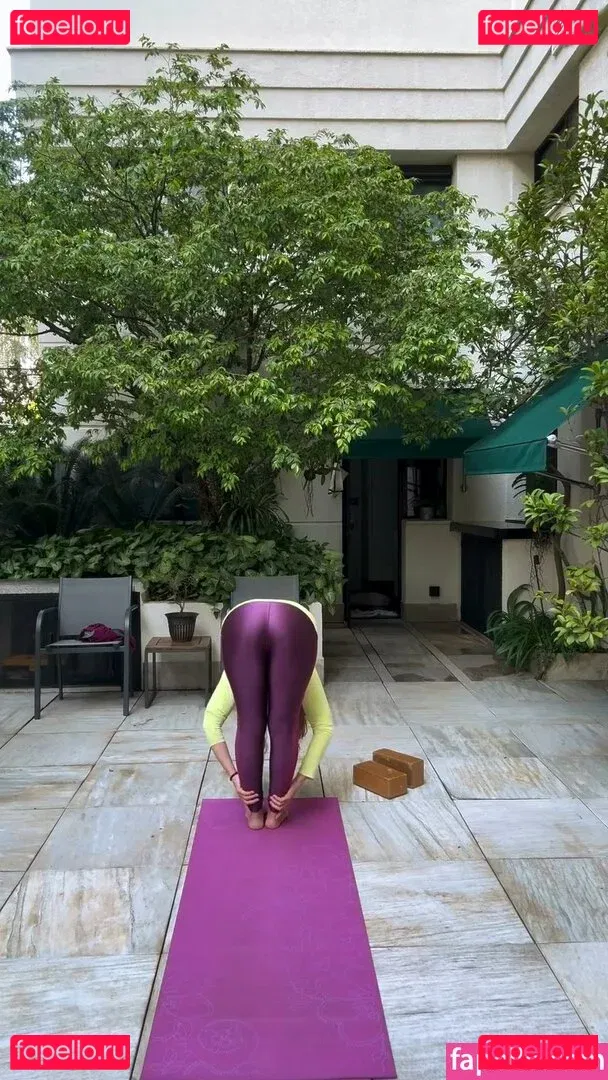 Regina Volpato Onlyfans Photo Gallery 