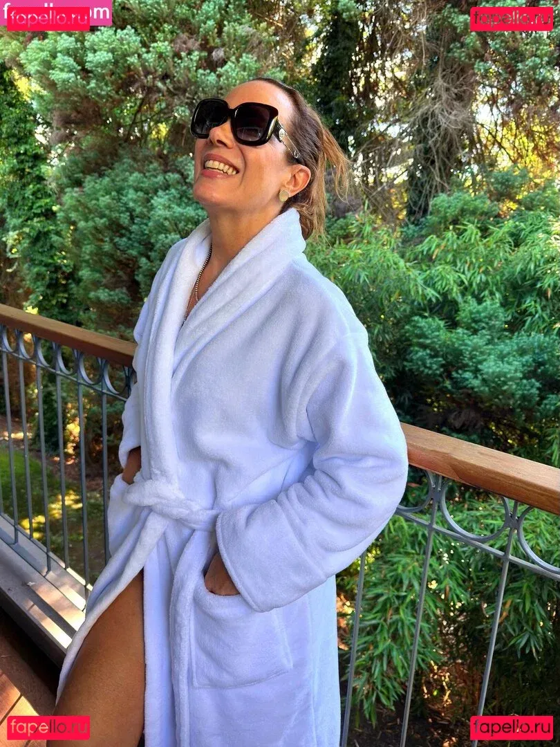 Regina Volpato Onlyfans Photo Gallery 