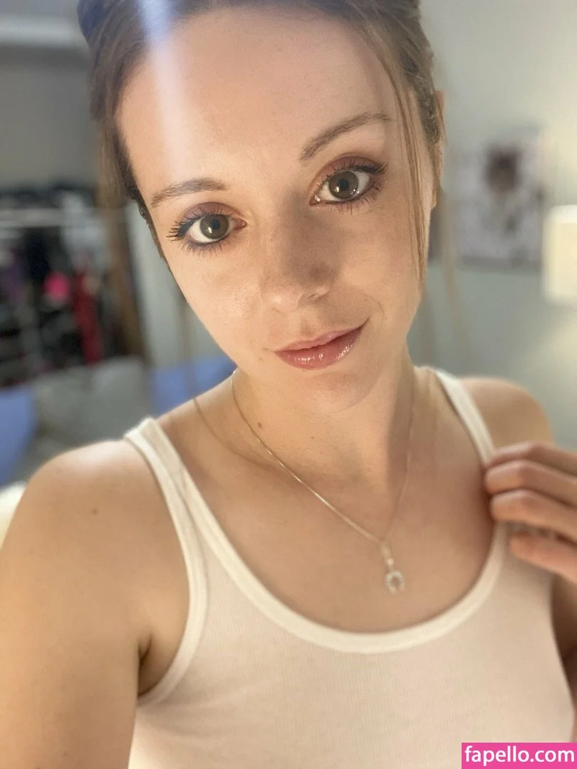 Nadia Foxx Onlyfans Photo Gallery 