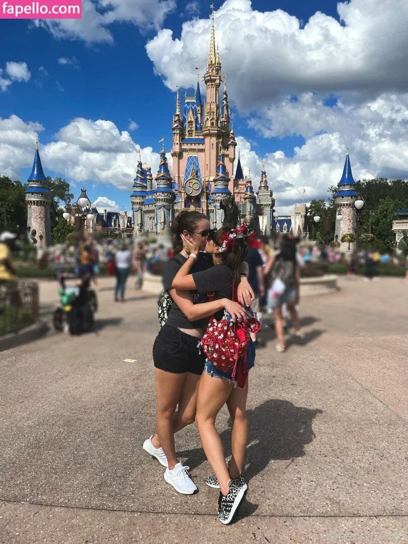 Nadia Foxx Onlyfans Photo Gallery 