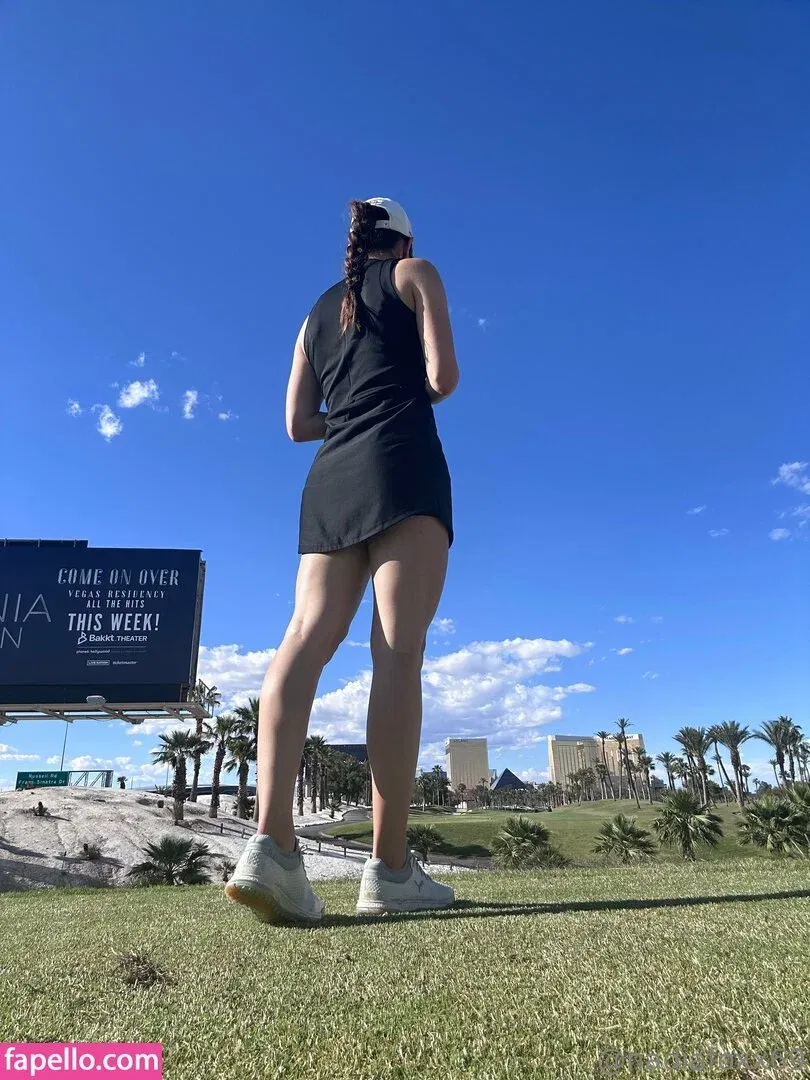 Nadia Foxx Onlyfans Photo Gallery 