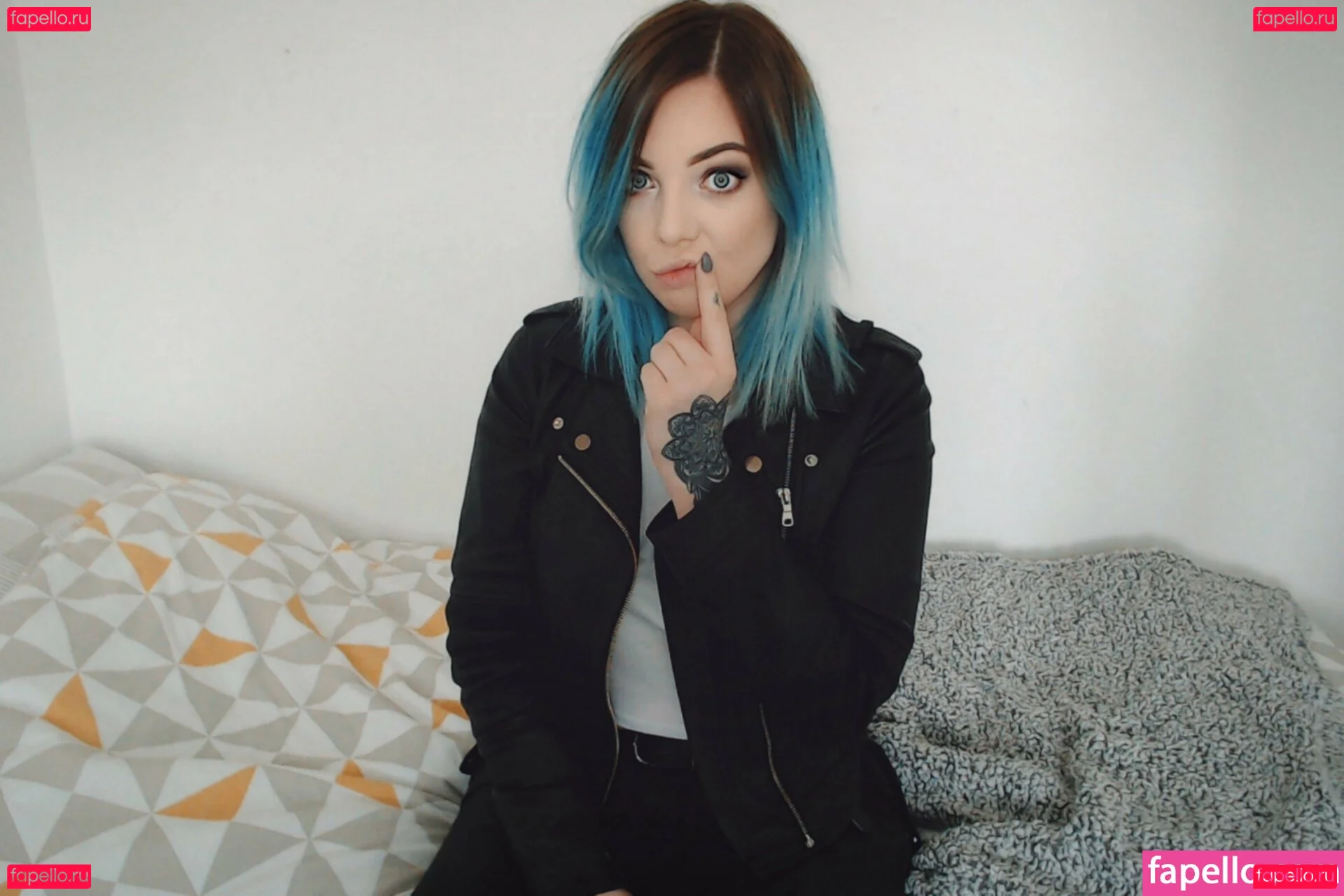 freeannalee Onlyfans Photo Gallery 