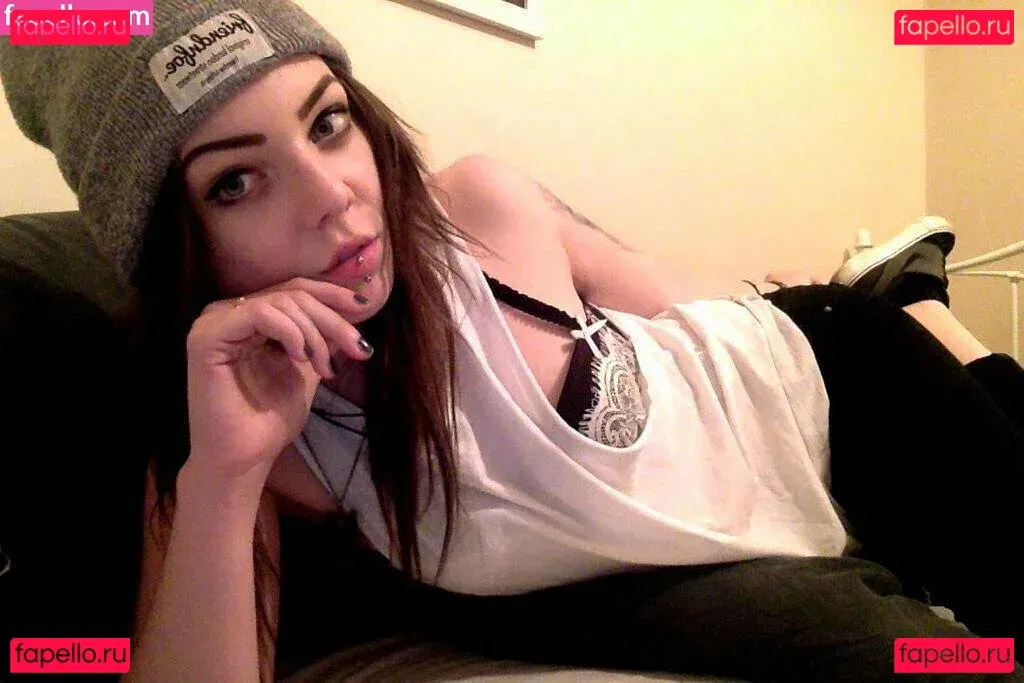 freeannalee Onlyfans Photo Gallery 