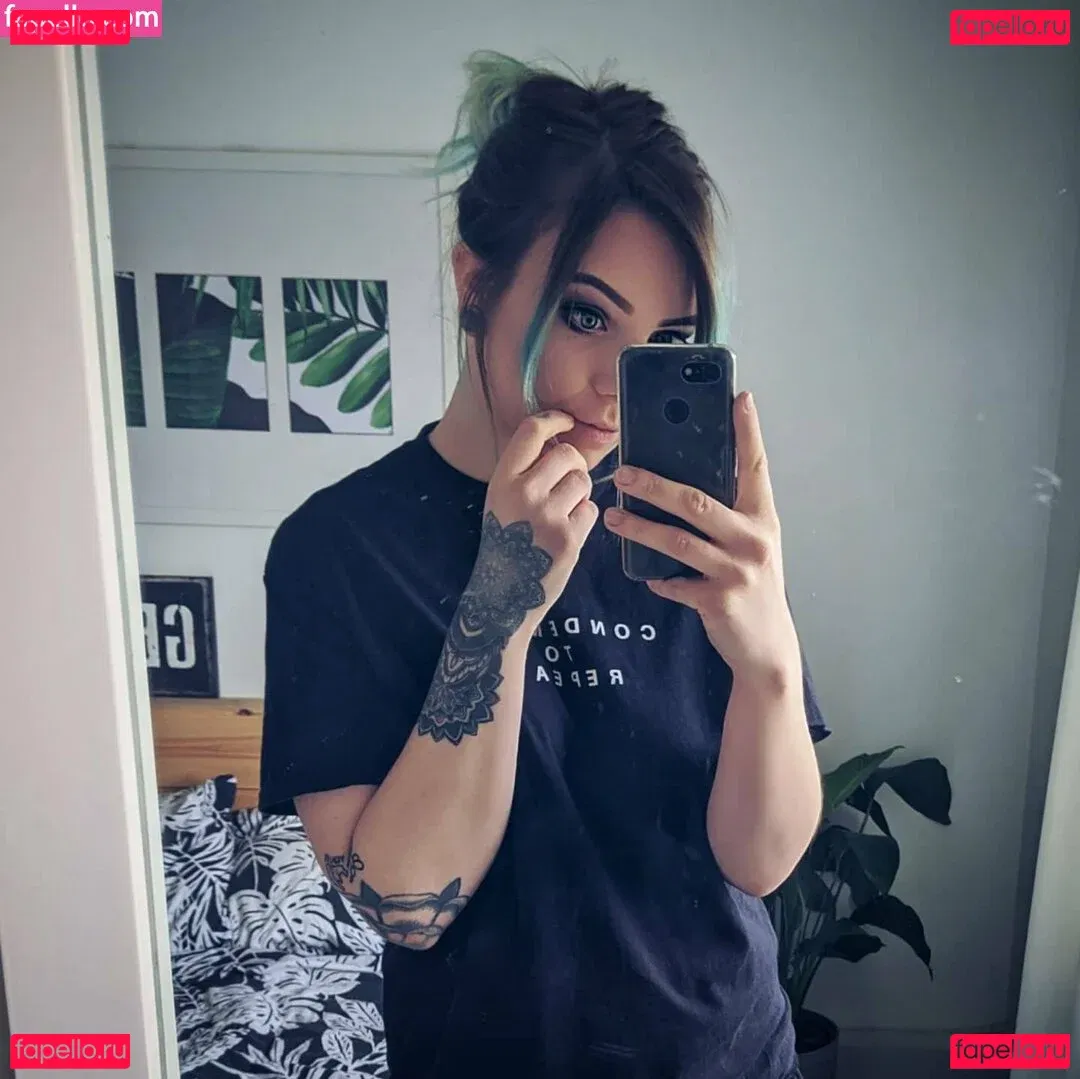 freeannalee Onlyfans Photo Gallery 