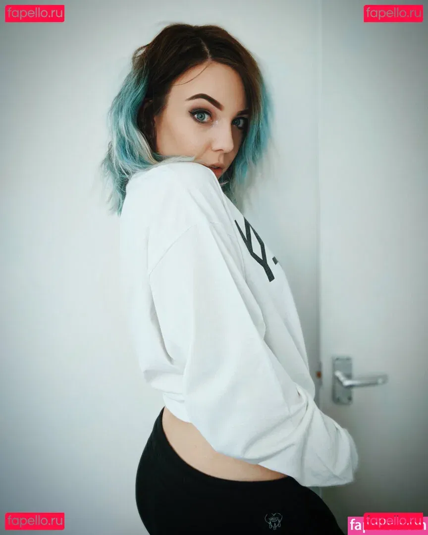 freeannalee Onlyfans Photo Gallery 