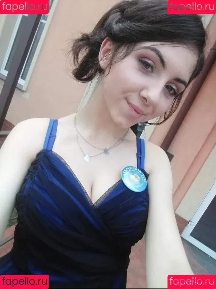 Wiktoria Bystron Onlyfans Photo Gallery 
