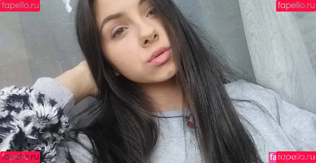 Wiktoria Bystron Onlyfans Photo Gallery 
