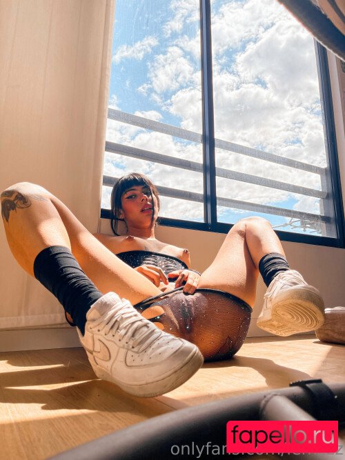 iemzzz Onlyfans Photo Gallery 