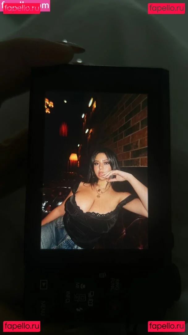 SaraMM Onlyfans Photo Gallery 