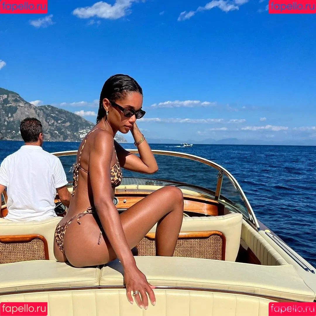 Laura Harrier Onlyfans Photo Gallery 