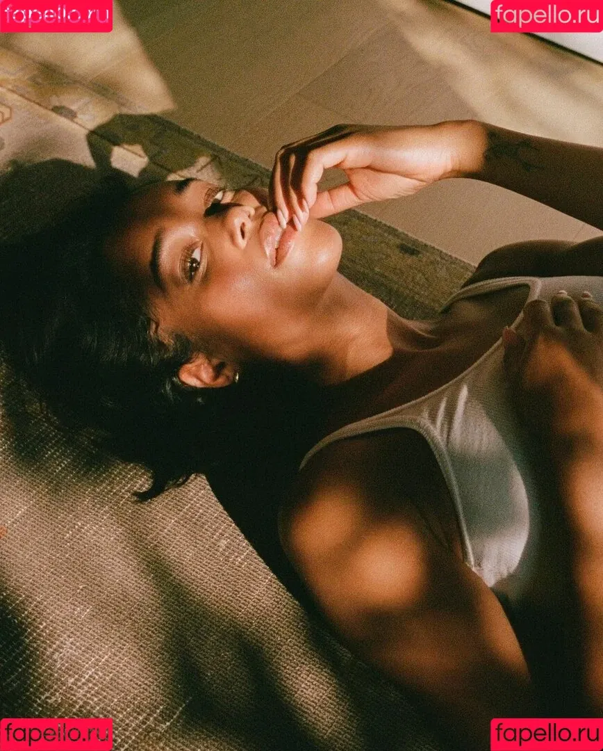 Laura Harrier Onlyfans Photo Gallery 