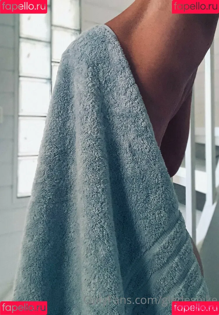 gledespike Onlyfans Photo Gallery 