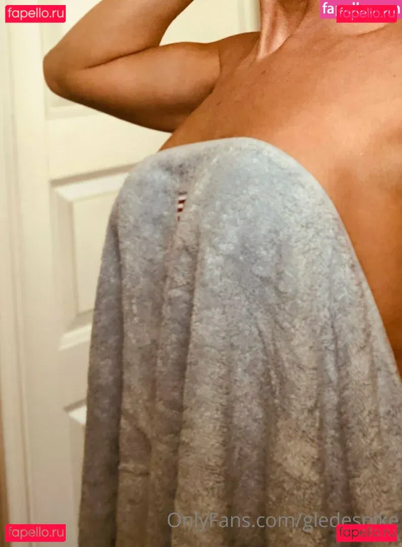 gledespike Onlyfans Photo Gallery 