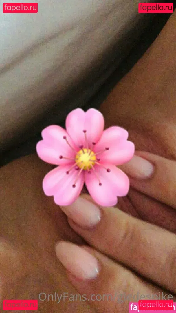 gledespike Onlyfans Photo Gallery 