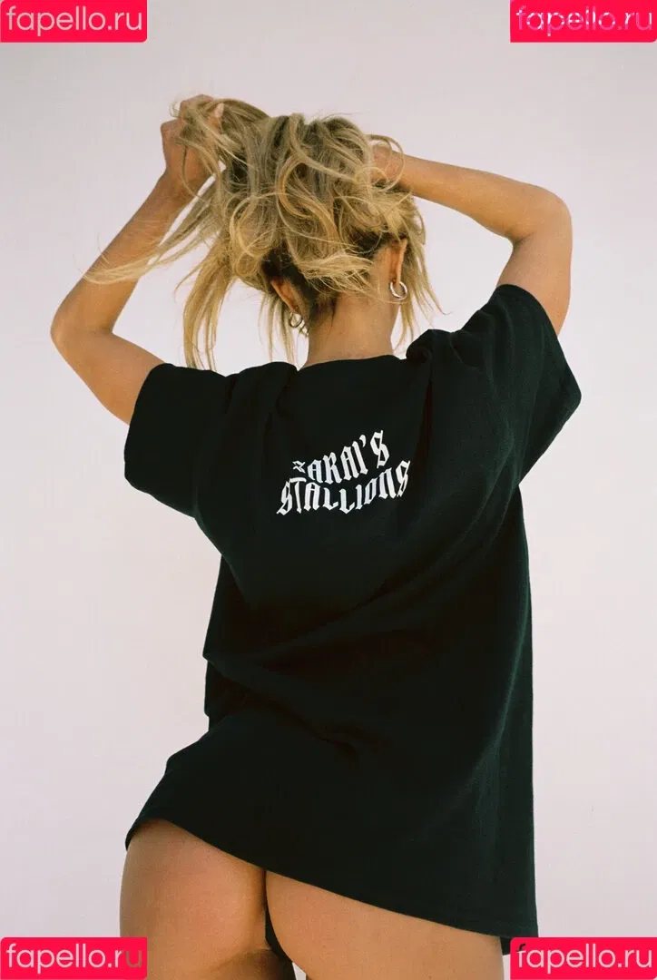 Sarai Rollins Onlyfans Photo Gallery 