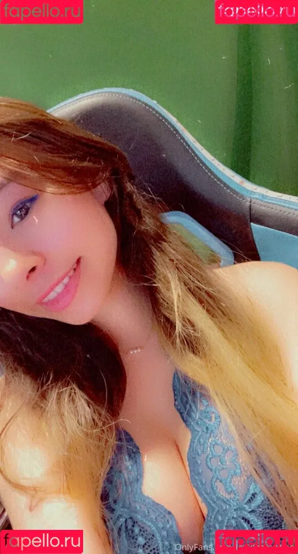lewdgamermel Onlyfans Photo Gallery 