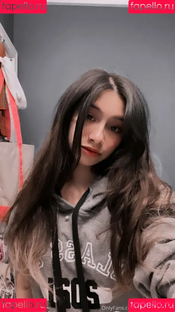 lewdgamermel Onlyfans Photo Gallery 