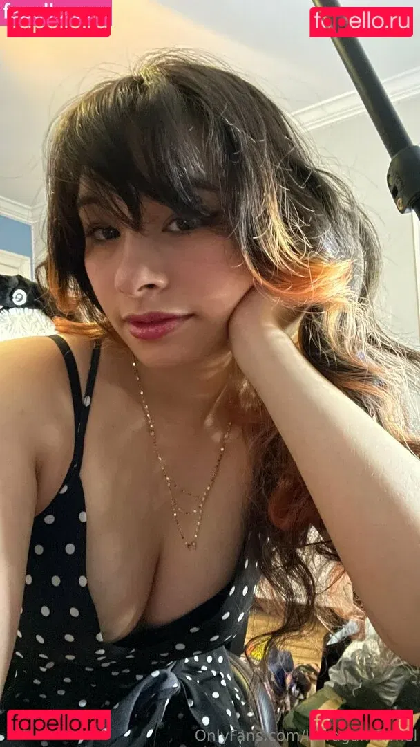 lewdgamermel Onlyfans Photo Gallery 