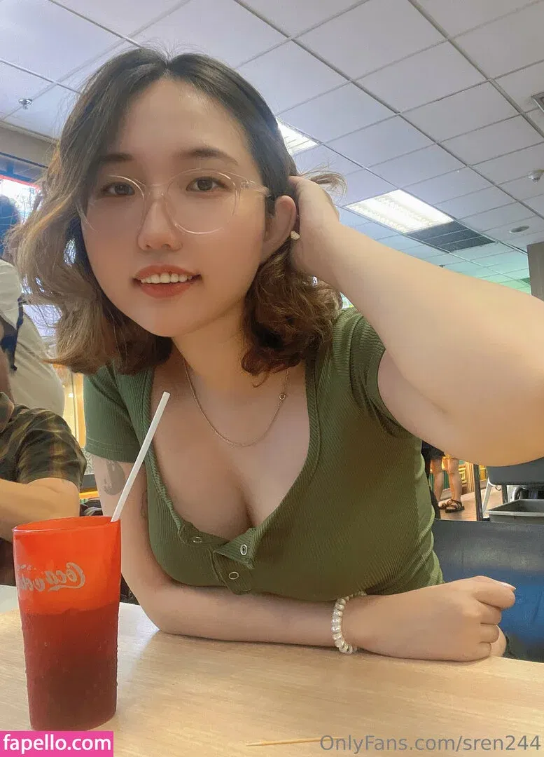 sren244 Onlyfans Photo Gallery 