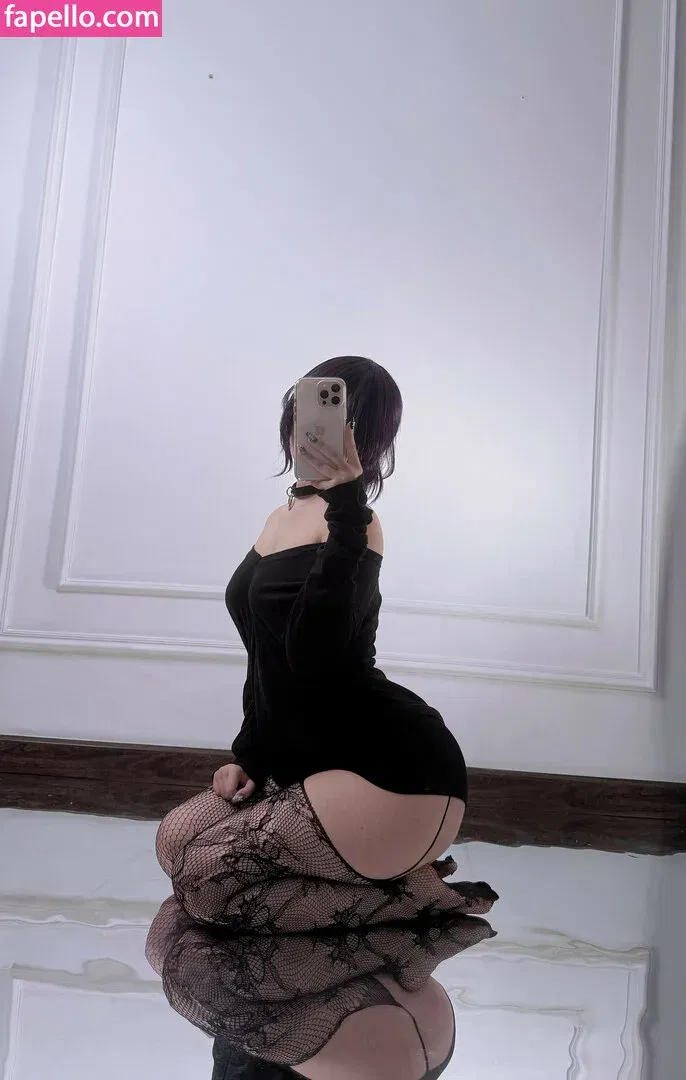 sren244 Onlyfans Photo Gallery 