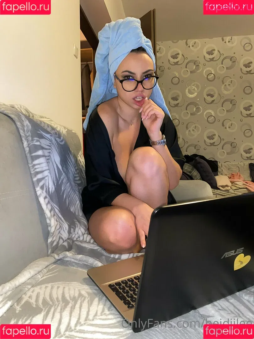 virginia-dee Onlyfans Photo Gallery 
