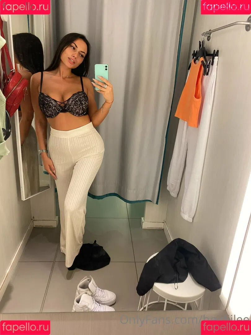 virginia-dee Onlyfans Photo Gallery 