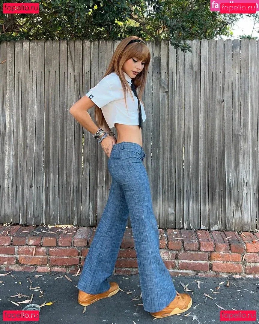 Kate Baum Onlyfans Photo Gallery 