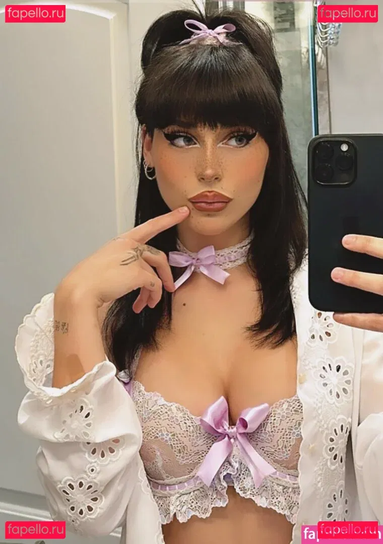 Kate Baum Onlyfans Photo Gallery 