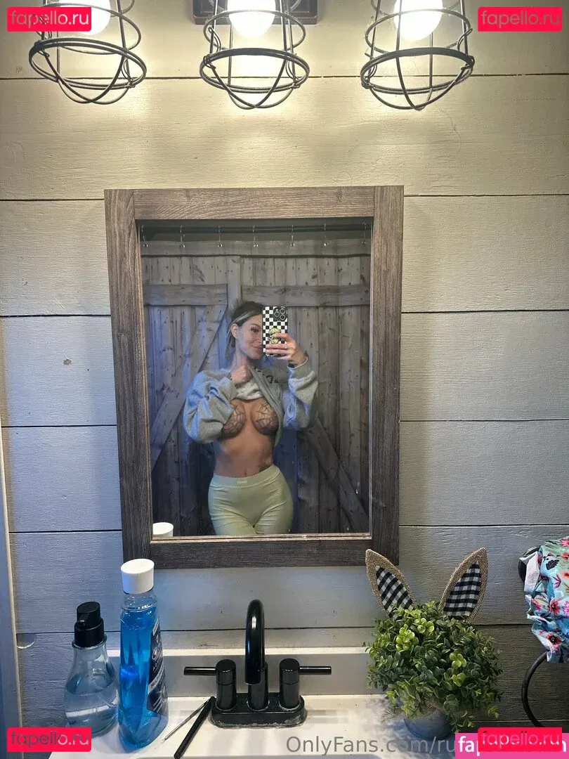 rubyroxanne Onlyfans Photo Gallery 