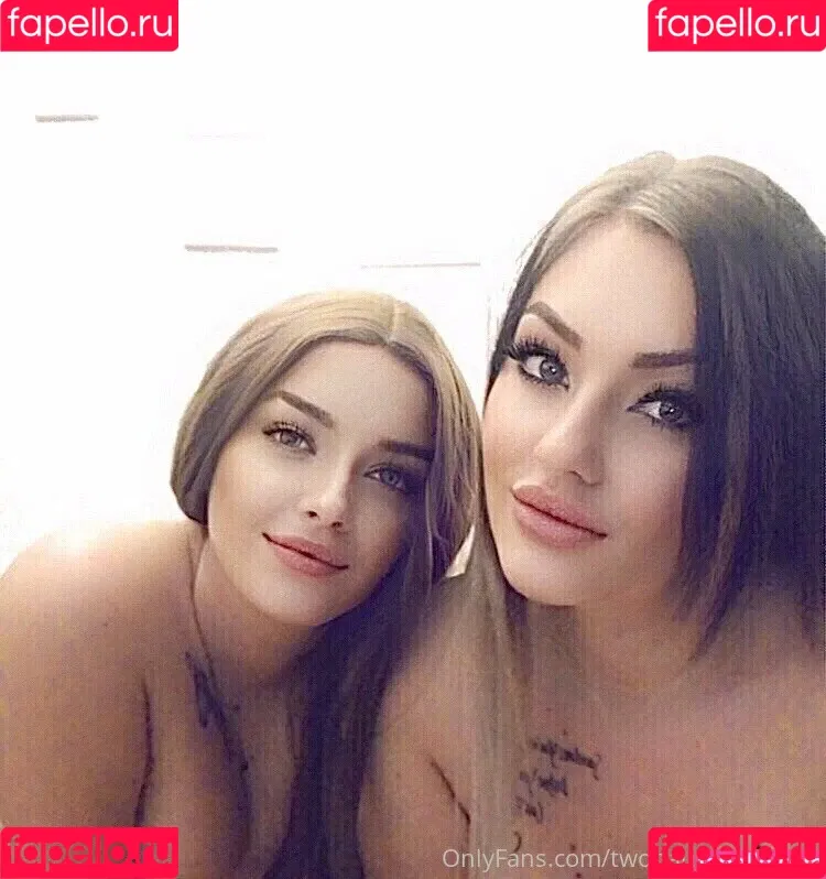 twonaughtysisters Onlyfans Photo Gallery 