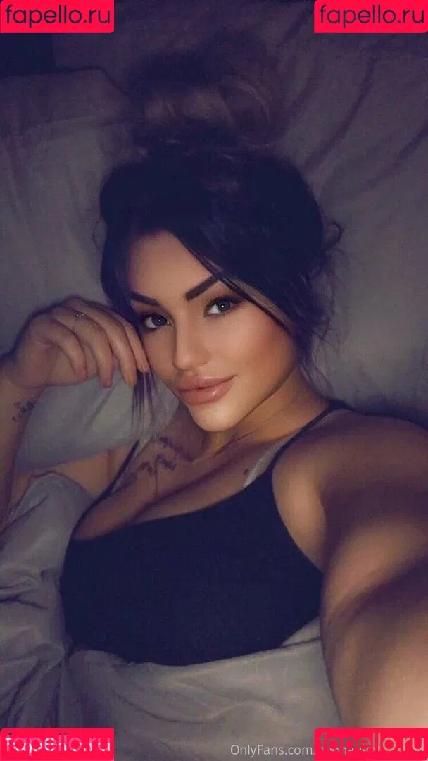 twonaughtysisters Onlyfans Photo Gallery 